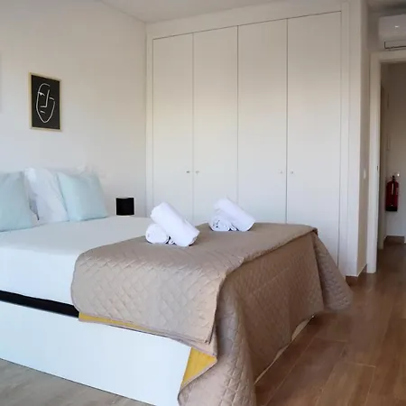 Monte T1 Apartment